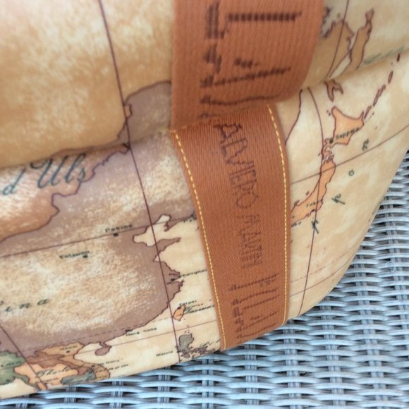 PET CARRIER l'lClasse Alviero Martini (New)Small Pet. Very Posh - Picture 3 of 3